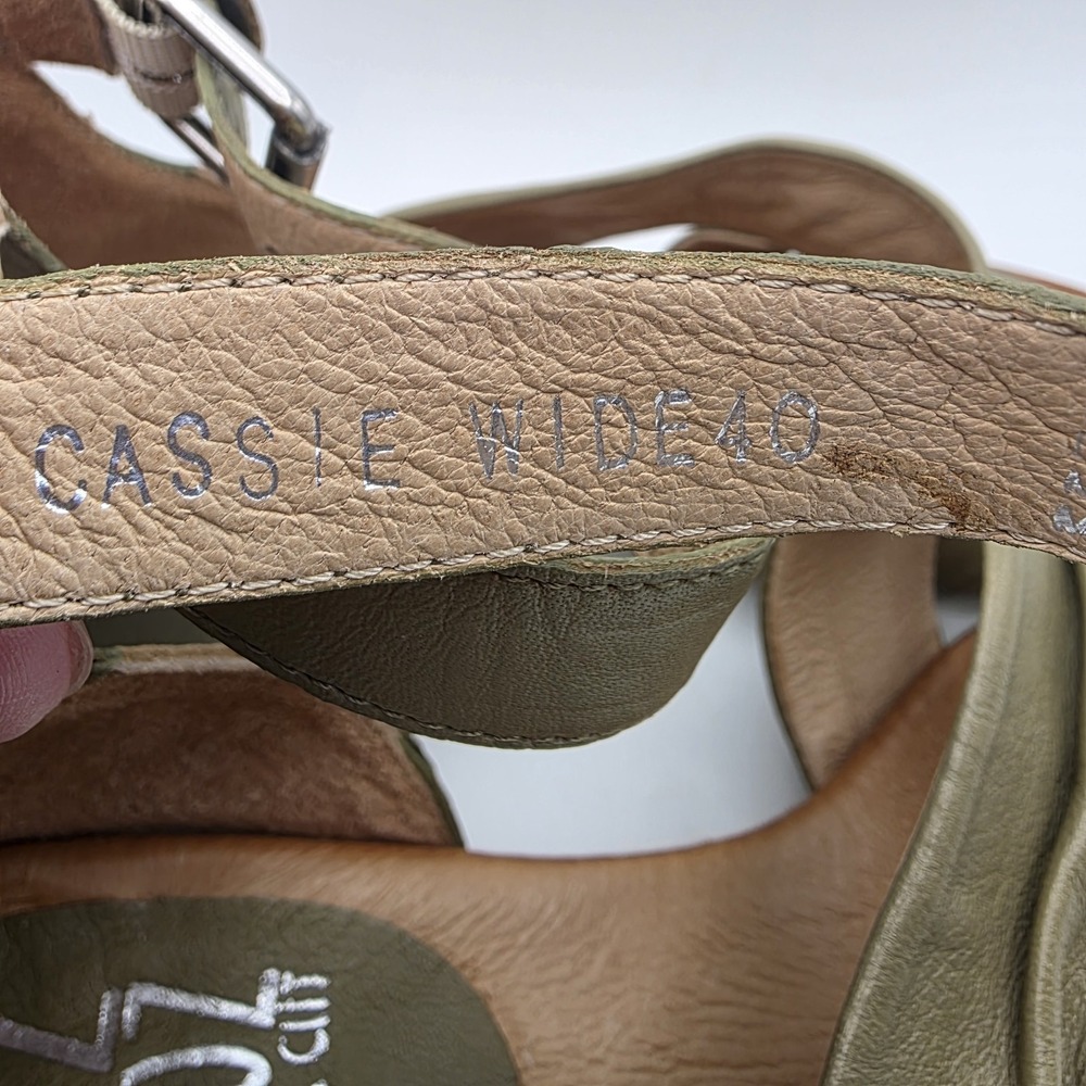 Miz Mooz Cassie Leather Sandals 40 US 9 Sage Green Back Zip Heels Shoes Boho - Picture 7 of 8